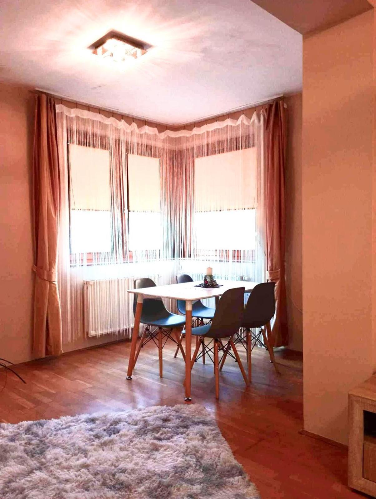 Zen Apartman Будакалас Екстериор снимка